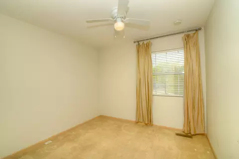 Bedroom - 1218 Dunamon Dr, Bartlett, IL 60103 photo 5 of 6
