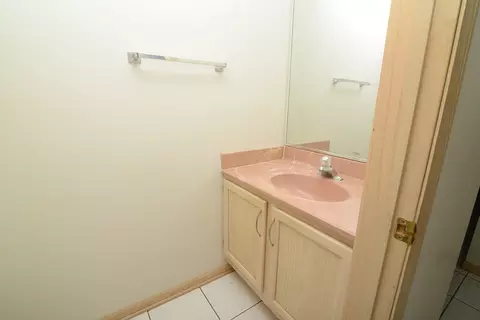 Bath - 1218 Dunamon Dr, Bartlett, IL 60103 photo 1 of 4