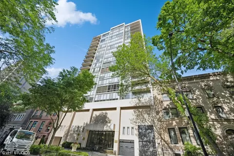 1516 N State Pkwy #17A, Chicago, IL 60610