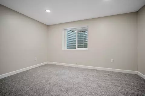 1211 Gettysburg Dr, Bloomington, IL 61704 photo 17
