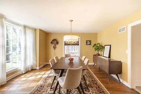 1013 Douglas Ave, Elgin, IL 60120 photo 14