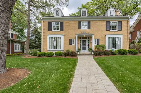 1013 Douglas Ave, Elgin, IL 60120