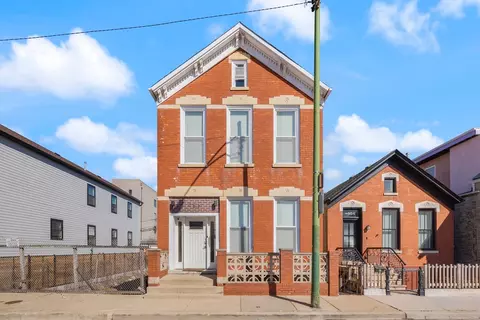 956 W 18th Pl, Chicago, IL 60608