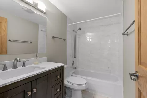 Bath - 4174 Cove Ln #E, Glenview, IL 60025 photo 2 of 2