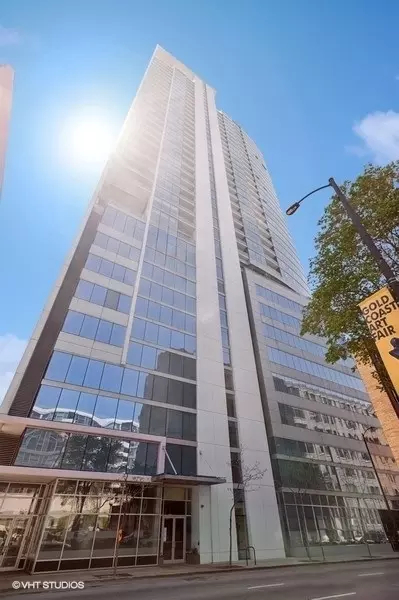 303 W Ohio St #1509, Chicago, IL 60654