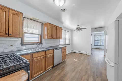Kitchen - 7426 W 64th St, Summit, IL 60501 photo 2 of 4
