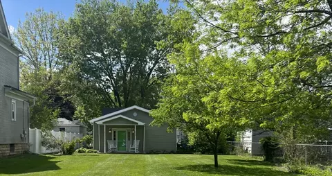 833 S 5th Ave, Kankakee, IL 60901