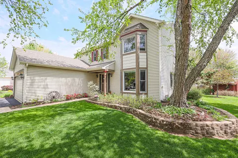 43 Mohawk St, Cary, IL 60013 photo 6