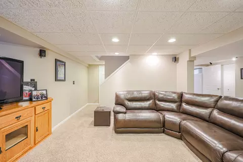 43 Mohawk St, Cary, IL 60013 photo 35