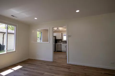 239 Marquette St, Park Forest, IL 60466 photo 7