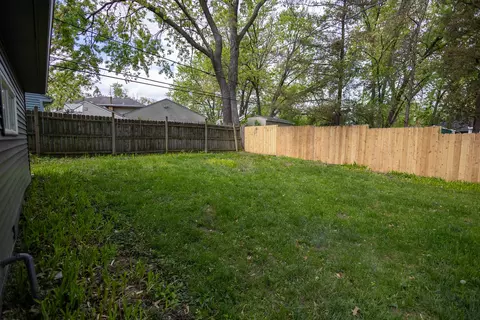 239 Marquette St, Park Forest, IL 60466 photo 6