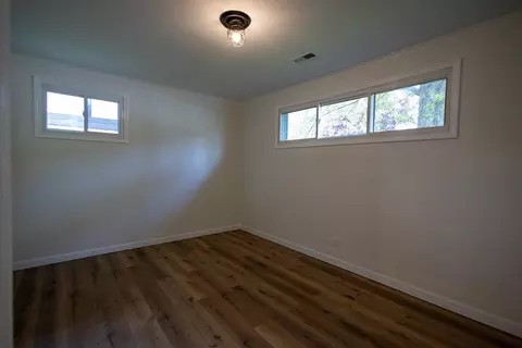 239 Marquette St, Park Forest, IL 60466 photo 14