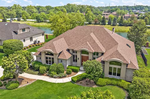13533 Nicklaus Dr, Orland Park, IL 60462