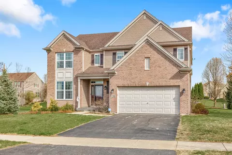 1165 Mcdole Dr, Sugar Grove, IL 60554