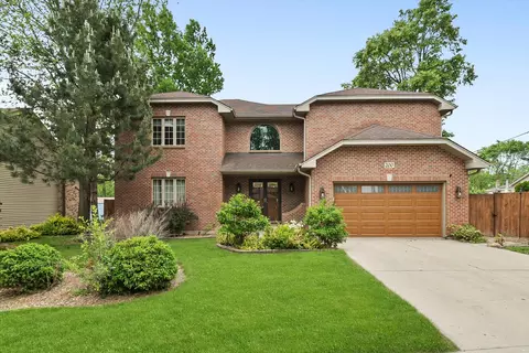200 Windsor Ave, Wood Dale, IL 60191