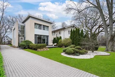 824 Humboldt Ave, Winnetka, IL 60093