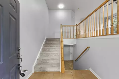 Entry Way - 4216 Drexel Ave, Aurora, IL 60504 photo 1 of 1