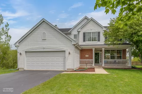 241 Morgan Valley Dr, Oswego, IL 60543