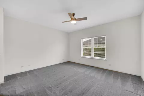 Bedroom - 925 Baltimore St, Mchenry, IL 60050 photo 1 of 2