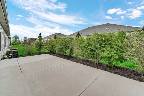 Exterior - 925 Baltimore St, Mchenry, IL 60050 photo 3 of 6