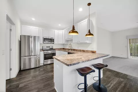 Kitchen - 925 Baltimore St, Mchenry, IL 60050 photo 1 of 3
