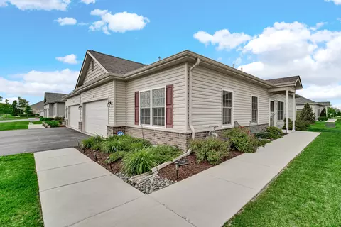 925 Baltimore St, Mchenry, IL 60050