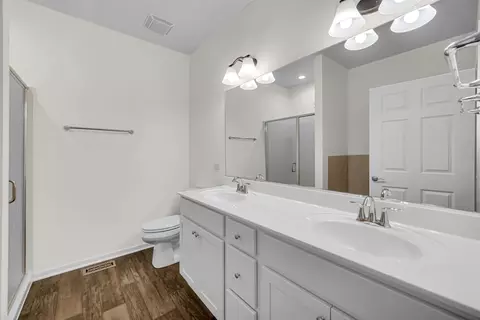 Bath - 925 Baltimore St, Mchenry, IL 60050 photo 1 of 6