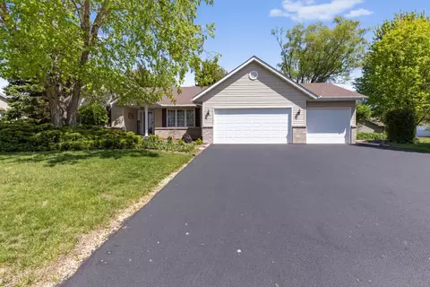 1227 Ingram Rd, Rockford, IL 61108