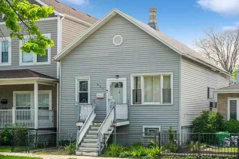 539 W 43rd Pl, Chicago, IL 60609