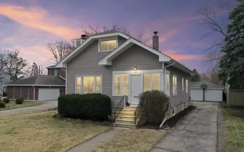 1683 Van Buren Ave, Des Plaines, IL 60018