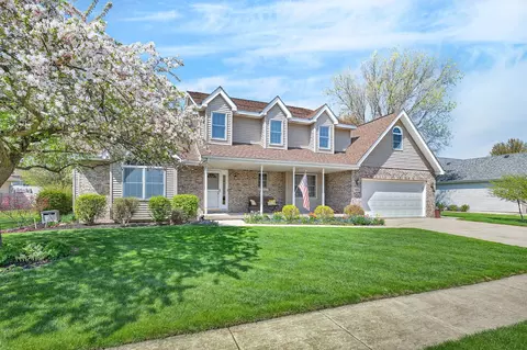 1002 Birchwood Ct, Morris, IL 60450