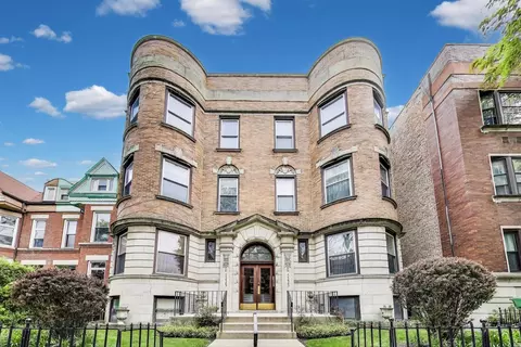 5225 S Dorchester Ave #2, Chicago, IL 60615