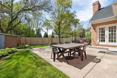 Exterior - 912 Elmdale Rd, Glenview, IL 60025 photo 6 of 6