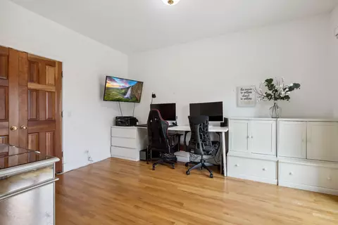 Other - 912 Elmdale Rd, Glenview, IL 60025 photo 1 of 8