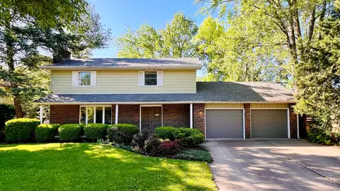 1305 Baugh Dr, Normal, IL 61761