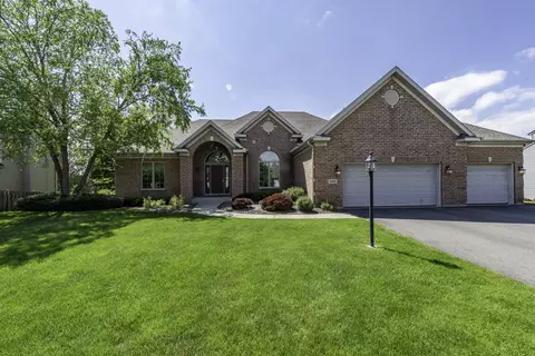 1322 Morning Dove Ln, Antioch, IL 60002