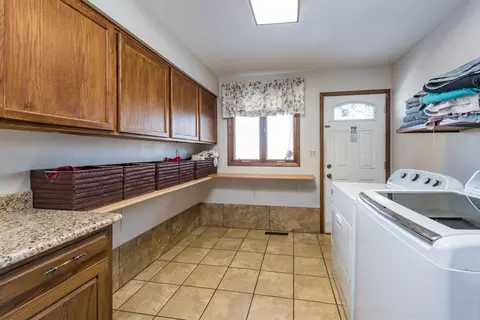 Other - 511 Deerpath Dr, Winthrop Harbor, IL 60096 photo 6 of 8