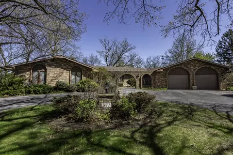 511 Deerpath Dr, Winthrop Harbor, IL 60096