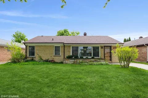 7745 S Kilpatrick Ave, Chicago, IL 60652