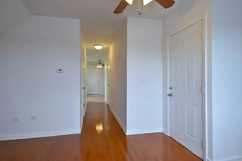5104 N Austin Ave, Chicago, IL 60630 photo 44