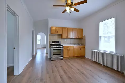 5104 N Austin Ave, Chicago, IL 60630 photo 13