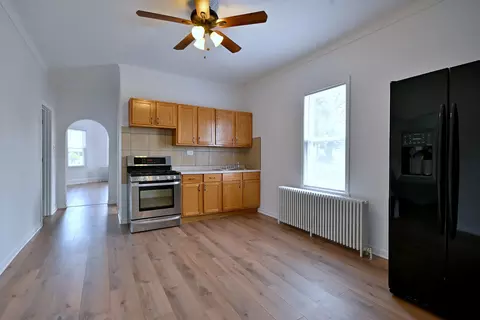 5104 N Austin Ave, Chicago, IL 60630 photo 14