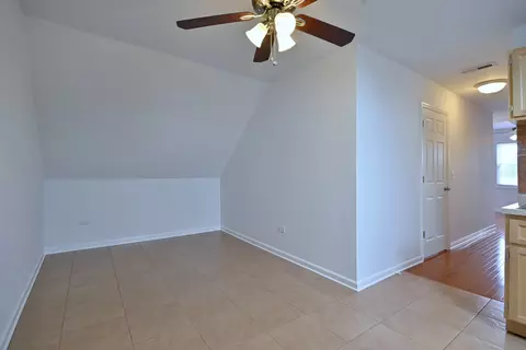 5104 N Austin Ave, Chicago, IL 60630 photo 36