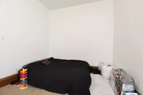 Bedroom - 523 E 41st St, Chicago, IL 60653 photo 6 of 7