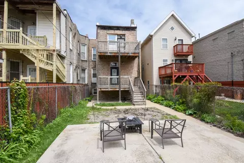 Exterior - 523 E 41st St, Chicago, IL 60653 photo 6 of 7