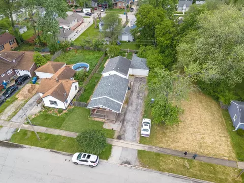 View/Area - 14922 Lawndale Ave, Midlothian, IL 60445 photo 1 of 6