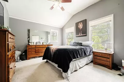 Bedroom - 14922 Lawndale Ave, Midlothian, IL 60445 photo 1 of 3