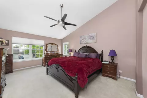 1629 Montclair Dr, Elgin, IL 60123 photo 17