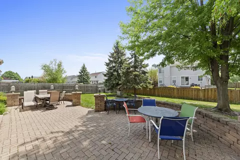 1629 Montclair Dr, Elgin, IL 60123 photo 25