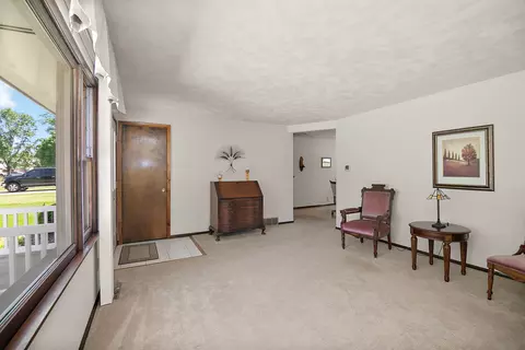 1416 N Samara Ave, Kankakee, IL 60901 photo 3